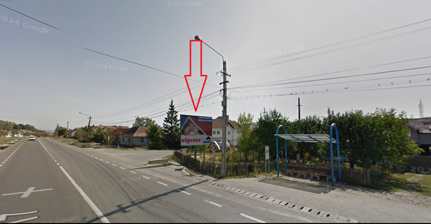 Panou publicitar outdoor în Bistrița, cartier Viișoara, pe DN17, ieșire spre Cluj și Mureș, zonă urbană cu trafic intens
